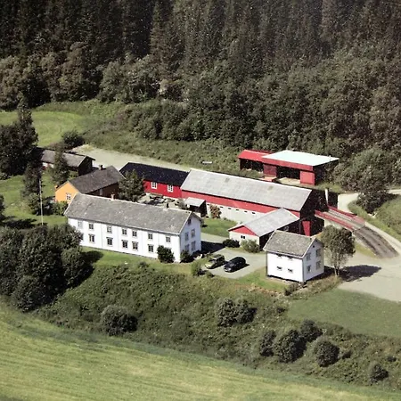 Austkil Gjestegard * Hegra